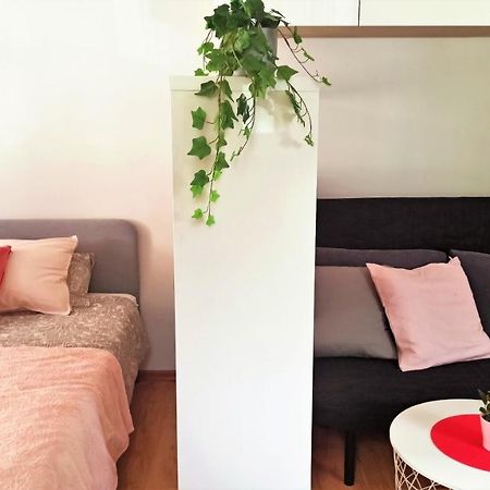 Apartament Malinowy Swietoduska 12 Люблін Екстер'єр фото