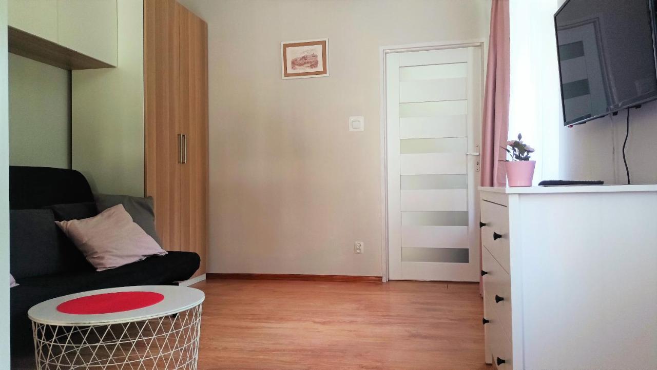 Apartament Malinowy Swietoduska 12 Люблін Екстер'єр фото